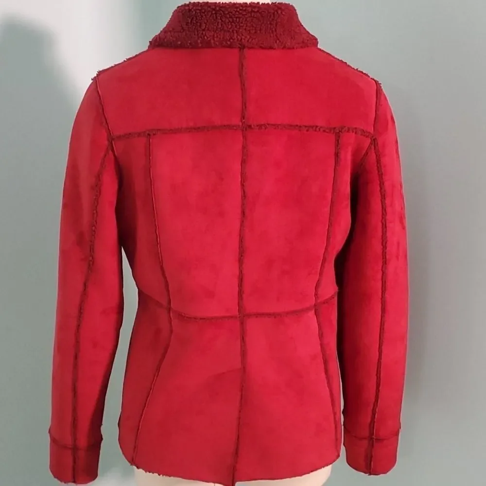 Style & co. Faux fur winter jacket.‎ Small. Beautiful shade of red. Very good.